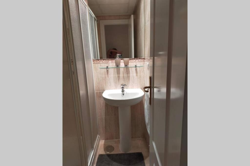 Apartment Primera Linea De Playa Costa Del Sol *
